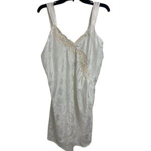 Victoria's Secret Gold Lable Y2K Lace Accent Slip Size L White